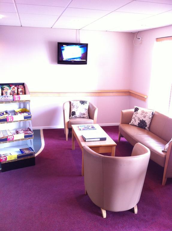 Days Inn Hotel Bradford - Leeds Brighouse Kültér fotó